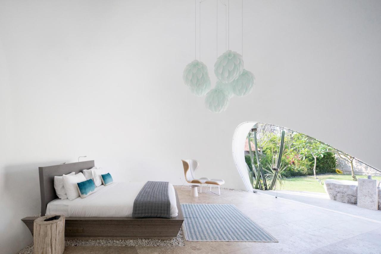 The Cloud Beachfront Villa Tabanan Exterior foto